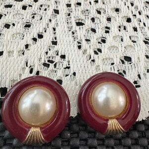 Vintage 1980s Faux Pearl Cabochon Earrings Blue Gold Clip On Donald Stannard